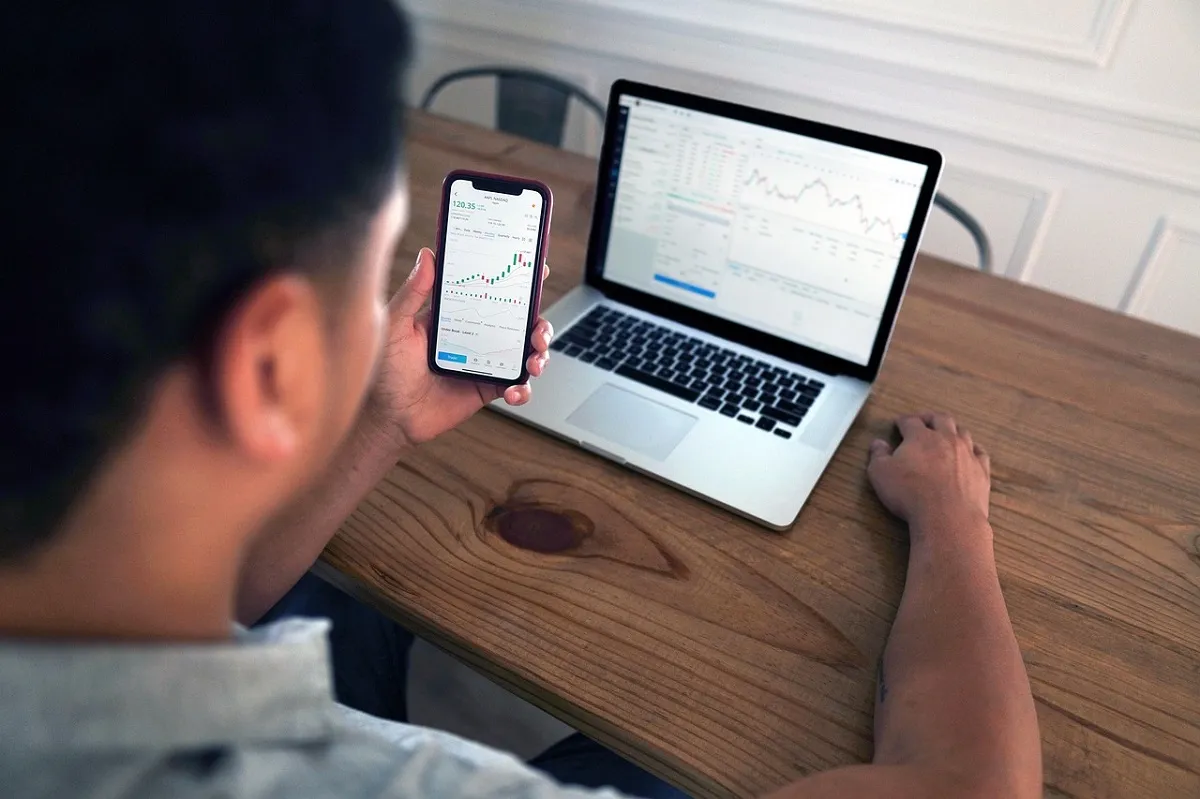 Tips for choosing a low spread forex broker with transparent pricing and fast execution
